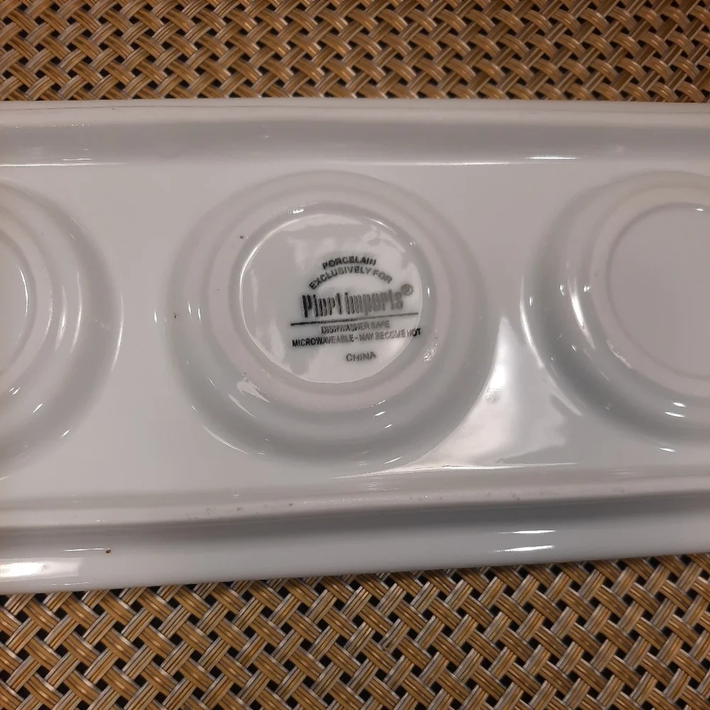 Pier 1 Imports Asian Soup Spoons and Tray Set ~ White Porcelain
